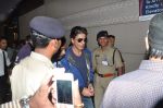 Shahrukh Khan leaves for London in Mumbai Airport on 29th July 2013 (7).JPG
